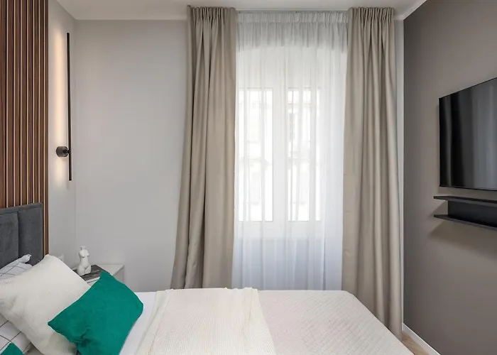 Apartment Upper Premium *