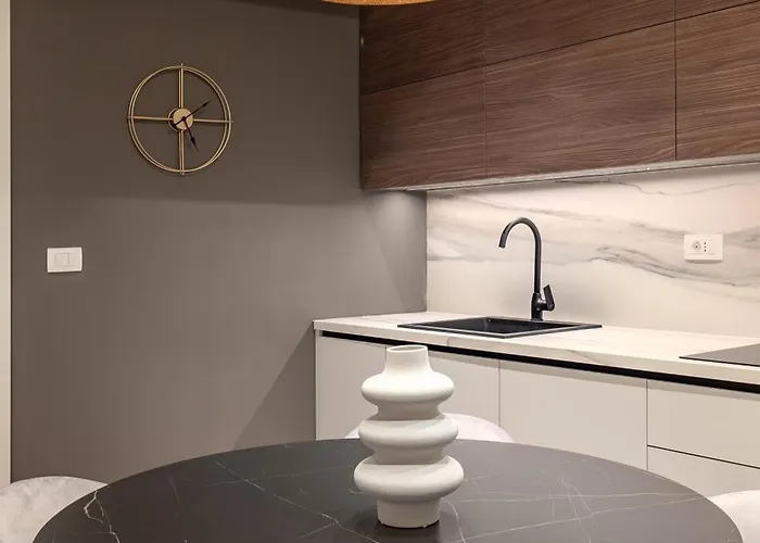 Upper Premium * Fiume